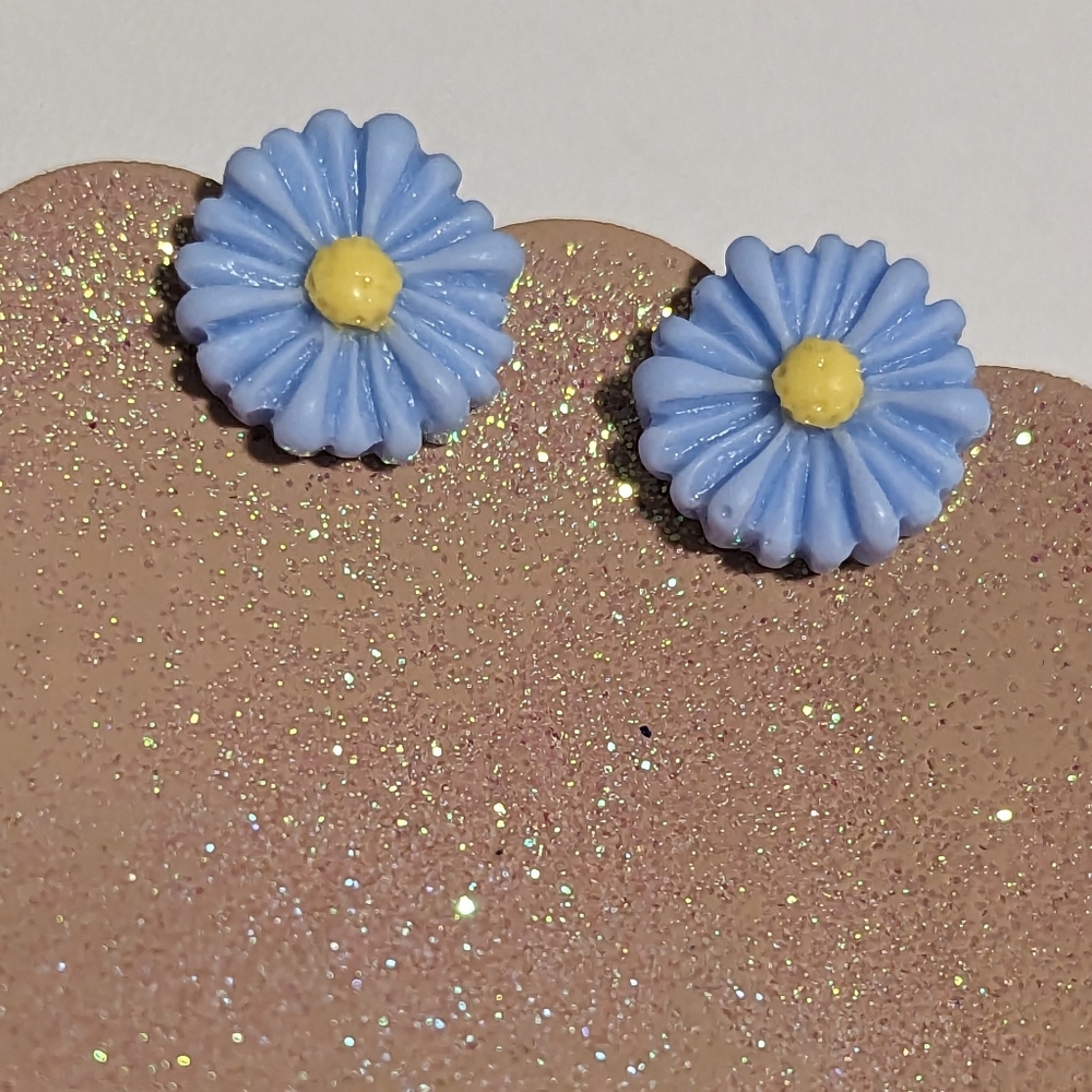 Light Blue Flower Acrylic Stud Earrings New!